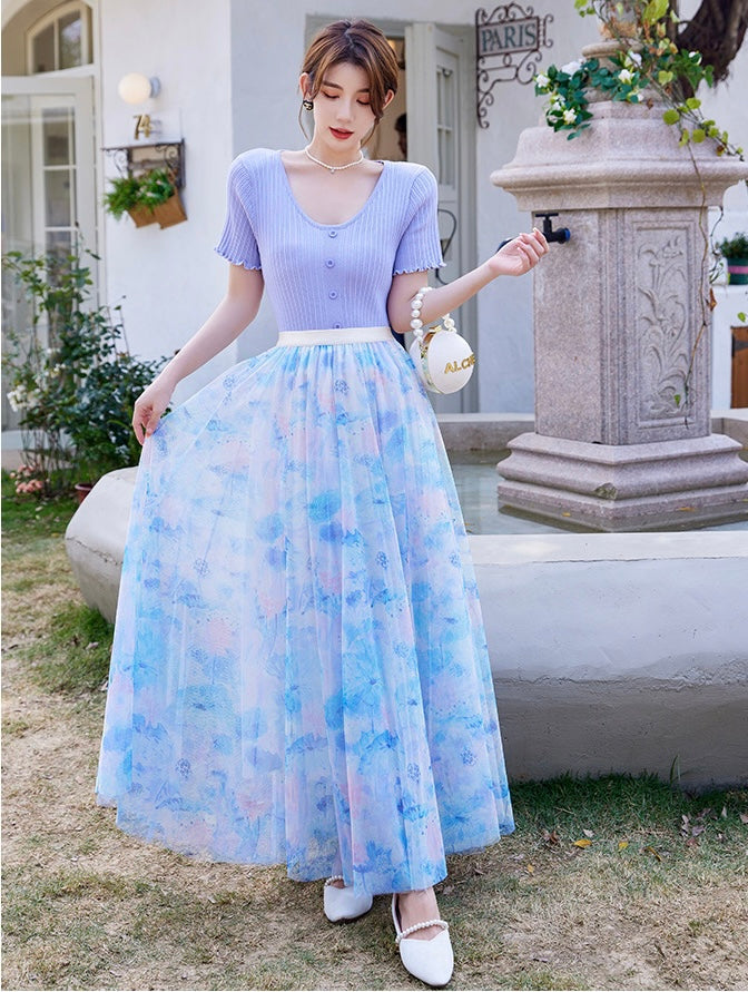 Floral lace skirts