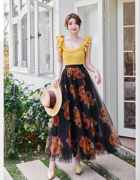 Floral lace skirts