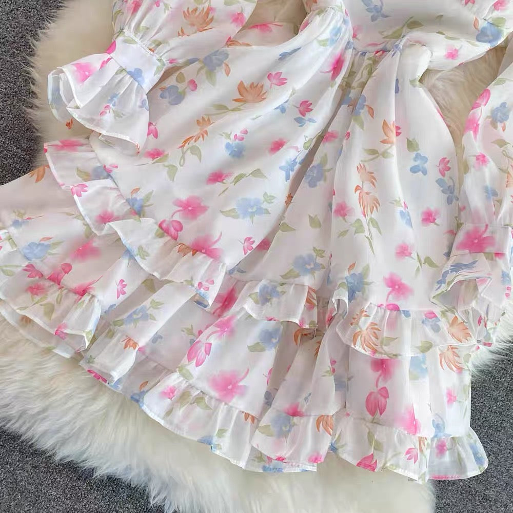 Sweetheart neckline ruffle floral mini dress
