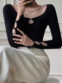 Keyhole round neck top