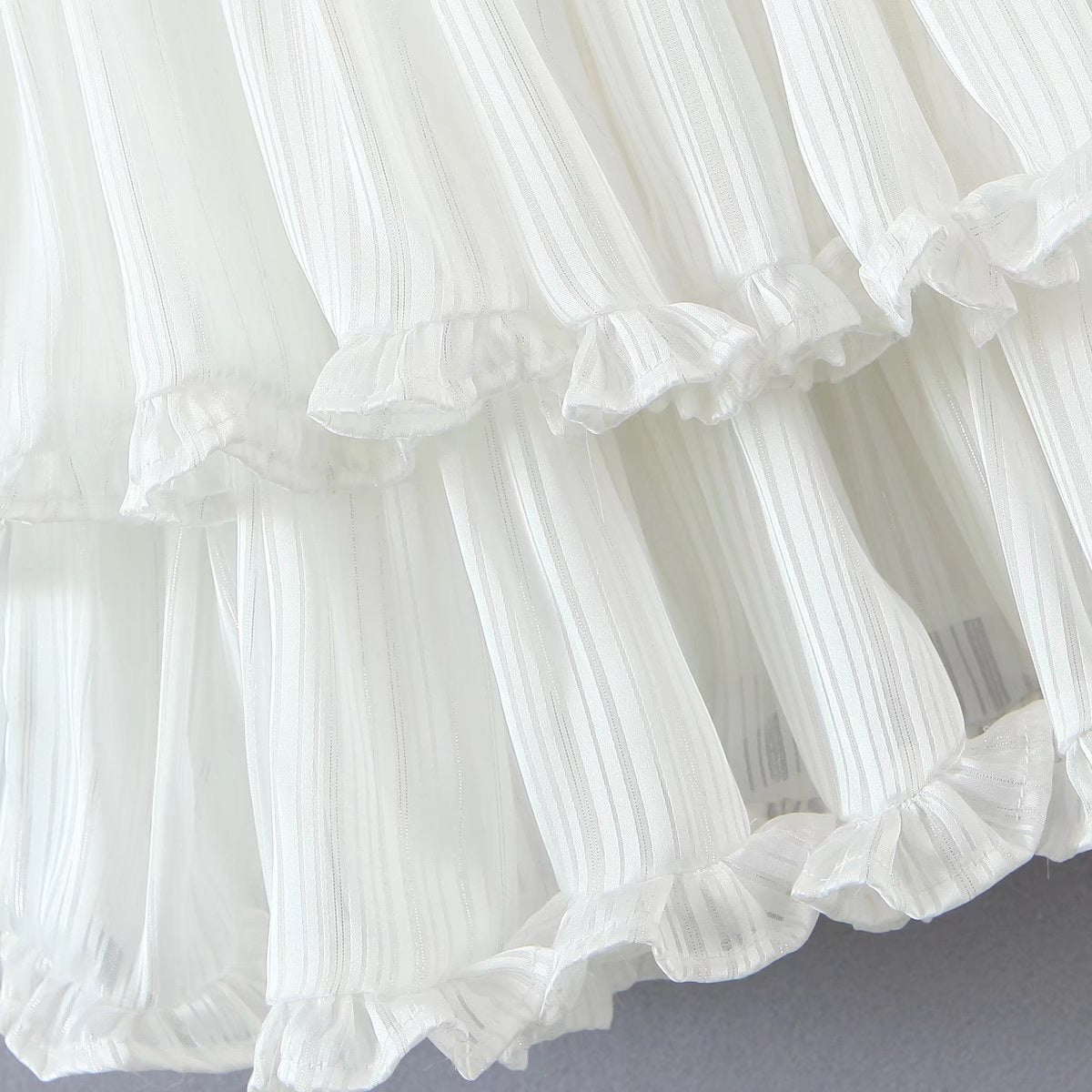 Tie shoulder cami V cut ruffle layers dress