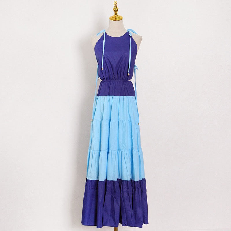 Halter tie shoulder cut out tiered maxi dress