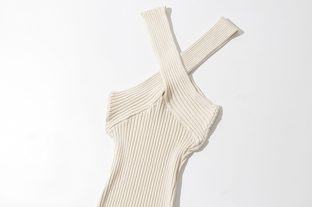 Halted cross midi knit dress