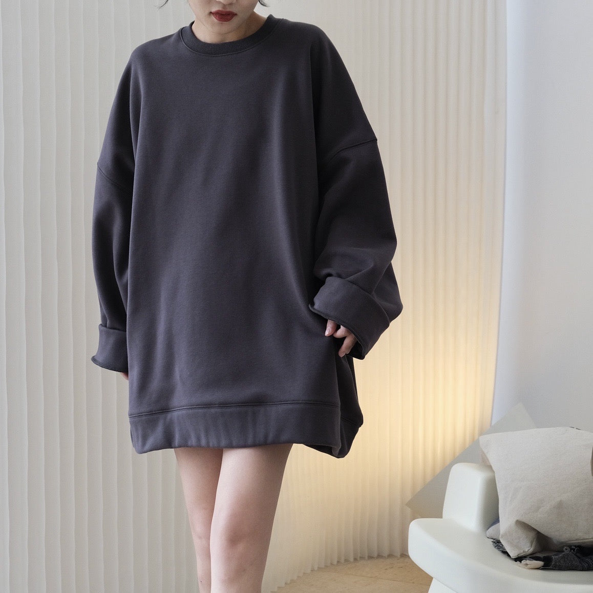 Oversized sweat shirt