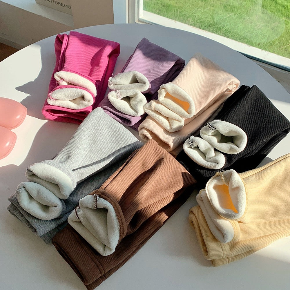 Fleece line legging for baby girls