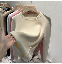 Round neck fleece sweater