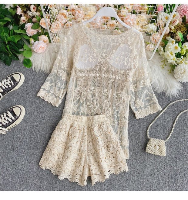 3 pieces embroidery lace tussle top beach set