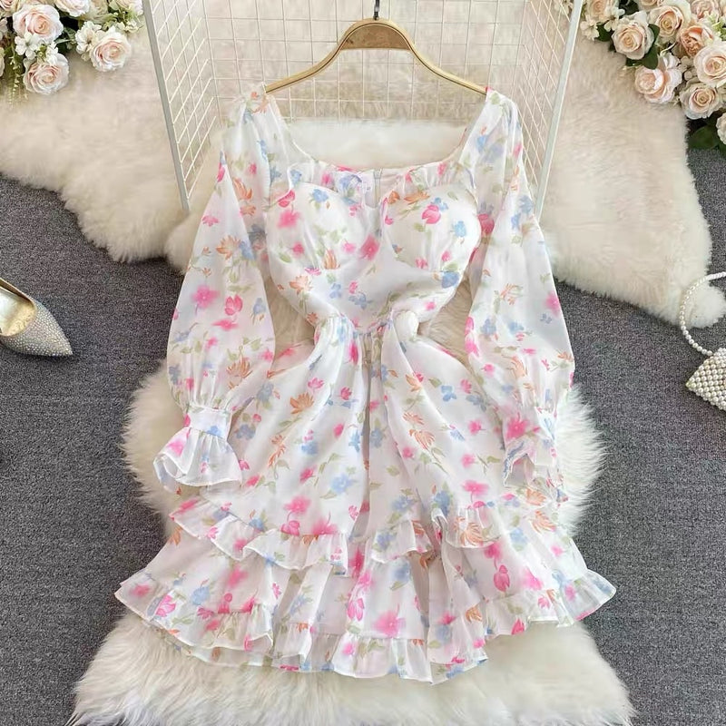 Sweetheart neckline ruffle floral mini dress