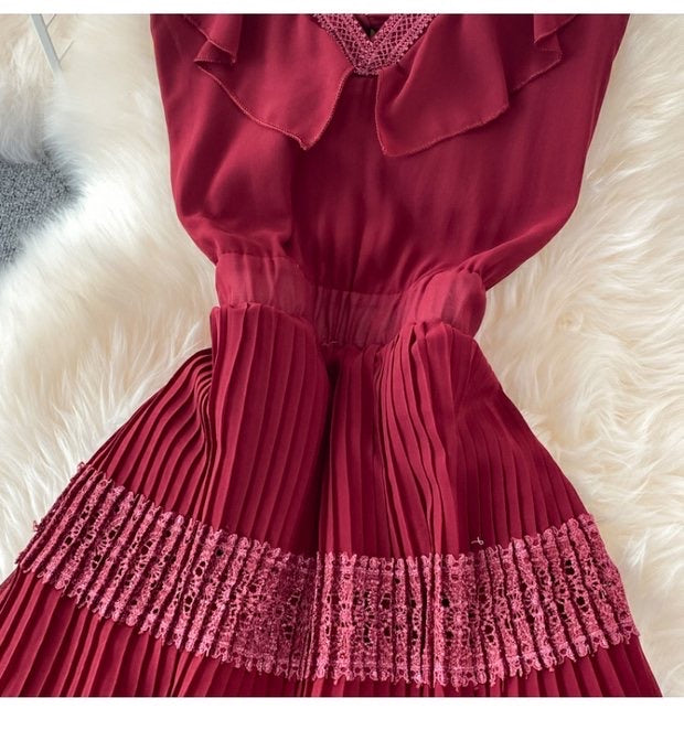 V Neck accordion pleated layers dress