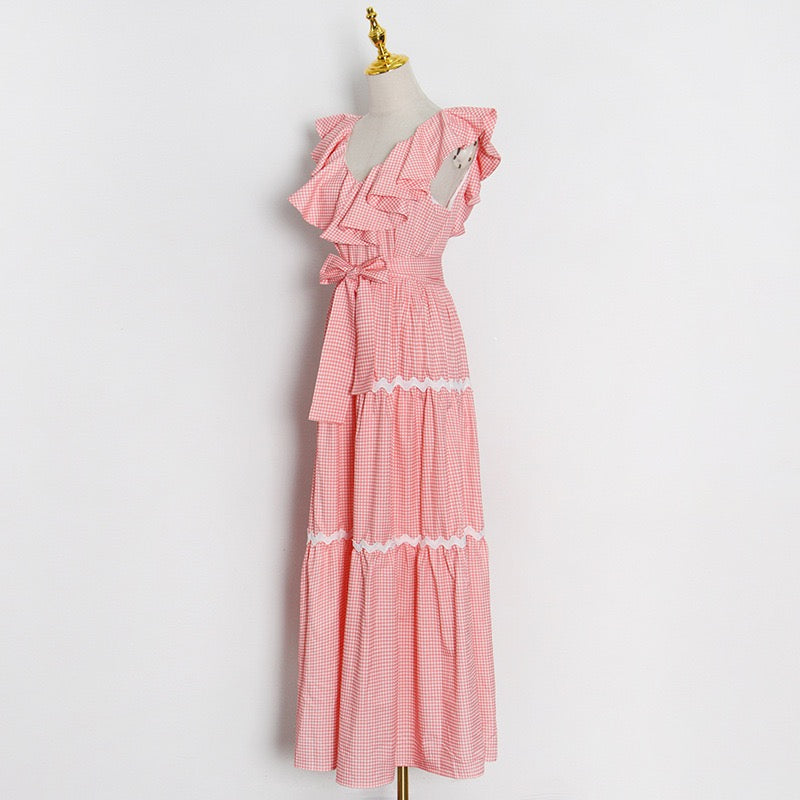 Ruffle heart neck belted maxi dress